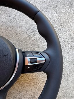 Predám BMW F10/F01 volant Mpacket s tempomatom - 7