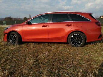 Kia Ceed Kombi GT-Line 1.5 - 7