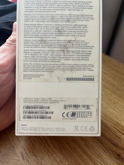 iPhone 7 32GB - 7