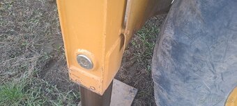 CAt 432 D - 7