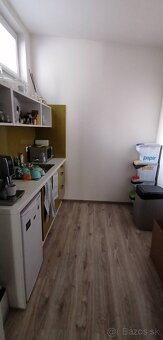 PRENÁJOM: kancelária, 24 m2, Námestie slobody - 7
