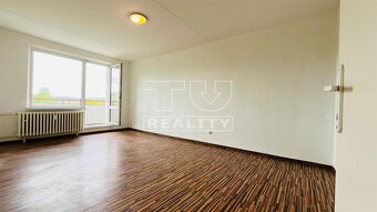 TUreality ponúka na predaj veľký 3i byt na Záhonku vo... - 7