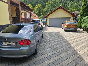 Bmw e90 325i - 7