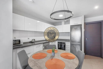 Apartmán 3+kk s terasou a bazénom Torrevieja-La Mata, Španie - 7