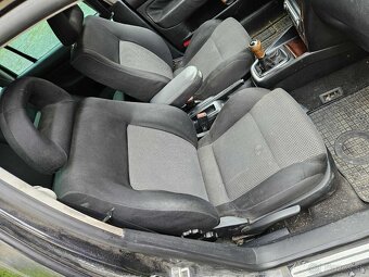ROZPREDAM VW BORA na náhradné diely - 7