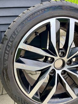 Sada kolies pre VW Golf 7 – disky Madrid + Michelin Pilot - 7