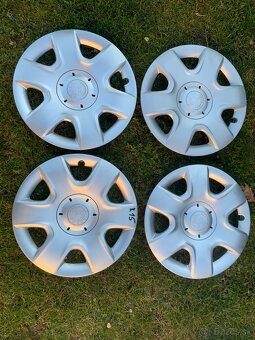 puklice na plechové disky R15;R16 originál vw - 7