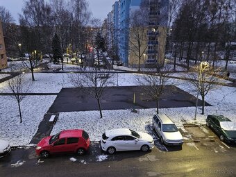 1-IZBOVY NOVO ZREKONSTRUOVANY BYT V ZILINE NA PRENAJOM - 7