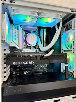 ⭐️ Ryzen 7 7800x3D, RTX 4090 24GB, 32GB RAM, 2TB SSD, 1000W - 7