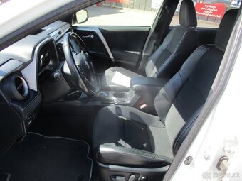 TOYOTA RAV4 2.5Hybrid 145 kW Executive e-CVT 2016 - 7