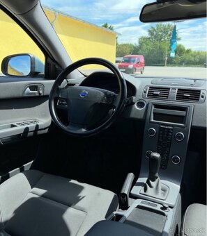Volvo V50 2.0 liter R.V.2011 - 7