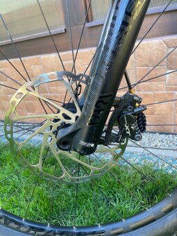 Trek Slash 8 - 7