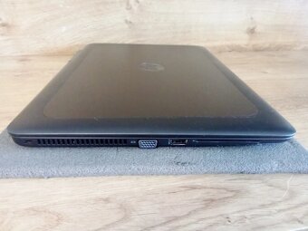 Hewlett Packart Zbook 15u G3 - 7