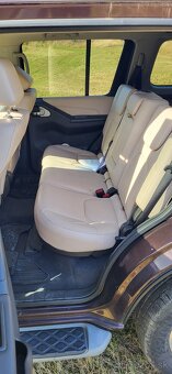 Nissan Pathfinder 3,0 V6 - 7