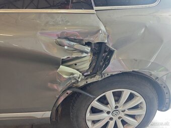 VW TOUAREG 4.2TDI V8, facelift , 2015 - 7