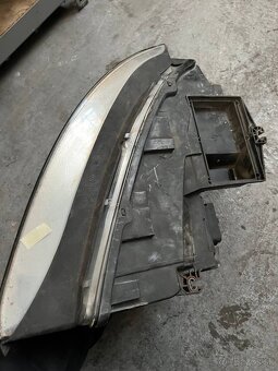 Predné svetla Audi A4 B6 - 7