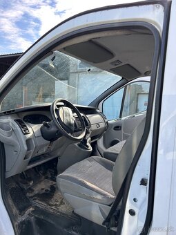 Renault Trafic 2.5 dCi, manuál, 2008 – STK do 09/2026 - 7