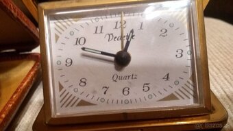 Hodinki z budikom-Cestovne obal koza - 7