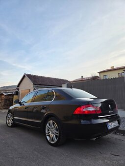 Škoda Superb 2.0 TDI DSG - 7