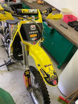 Suzuki rm250 - 7