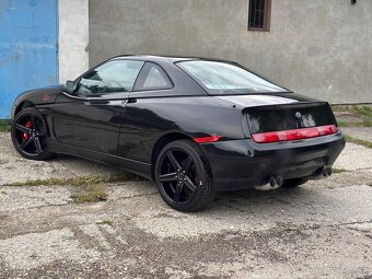 Alfa romeo gtv 2.0 16v twin spark - 7