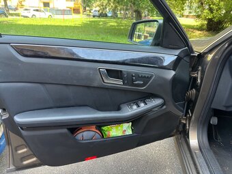 Mercedes E-Cass 350CDI 4 matíc - 7
