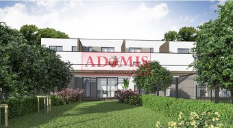 ADOMIS - predám 4-izb. tehlový RD Nižná Hutka 192m2,garáž,3x - 7