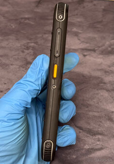 Caterpillar CAT S42 32 GB - 7