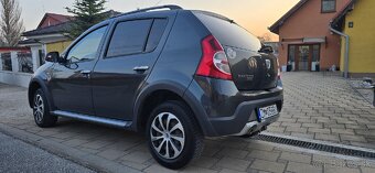 Dacia Sandero Stepway 1,6MPi M2010 - 7