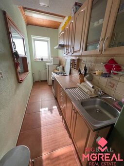 Veľký rodinný dom Podhradie - 7