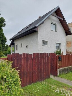 Vymeňte byt za dom s krásnym pozemkom 20 min. od Čunova - 7