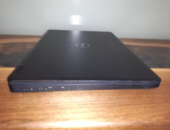DELL Latitude 5490 bez škrabancov ako novy-nakonfigurujem BA - 7