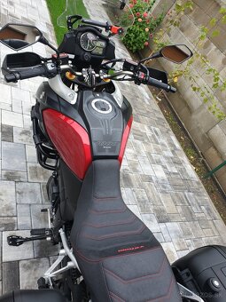 Suzuki V-strom DL 1000 - 7