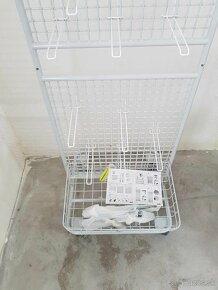 Regal, stojany a závesný system do predajne - 7