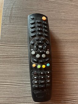 📺 Panasonic 42" Full HD LCD TV – TX-L42S20E - 7