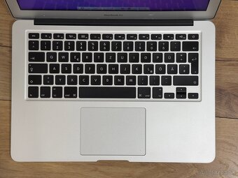 Apple Macbook Air 13" (early 2015) i7, 8GB, 256GB - 7