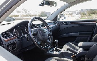 Škoda Superb Combi 2.0 TDI 2011 - 7