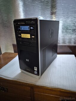 HP Pavilion - Core2Quad Q8200 / 4x2.3GHz - 7