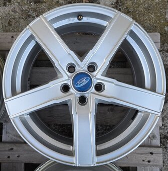 HLINÍKOVÉ DISKY PROLINE 5x108 R17 - 7