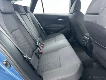 Volkswagen Golf LIVE LED TOP NOVÉ AUTO - 7
