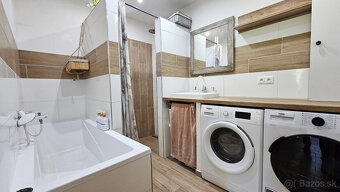 Veľa priestoru, žiadne starosti: zrekonštruovaný 6-izbov - 7