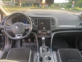 Renault Megane - 7