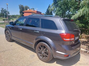 Fiat Freemont 2.0 MULTIJET 4x4 AUTOMAT - 7