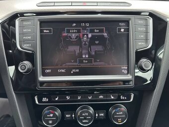 Passat Variant (Combi) GTE Elegance Full LED 160kW Virtual - 7