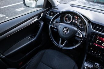 Škoda Octavia Combi 1.6TDI 85kW MT 5-st. - 7