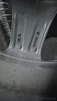 Zimna sada Mercedes R16 - 7