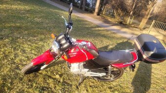 YAMAHA YBR 125 - 7