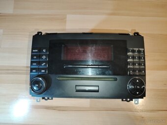 Autorádio Mercedes b180 - 7