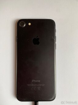 iPhone 7 - 7
