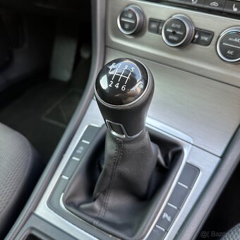 Volkswagen Golf 2.0 tdi - 7